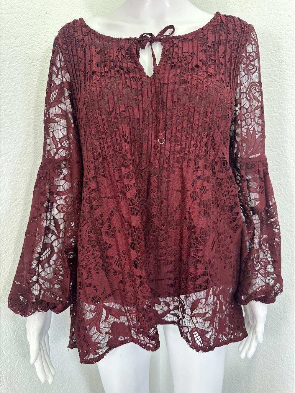 Womens Sz S Melissa Paige Burgundy Lace Bell Sleeve Peasant Renaissance Boho Top